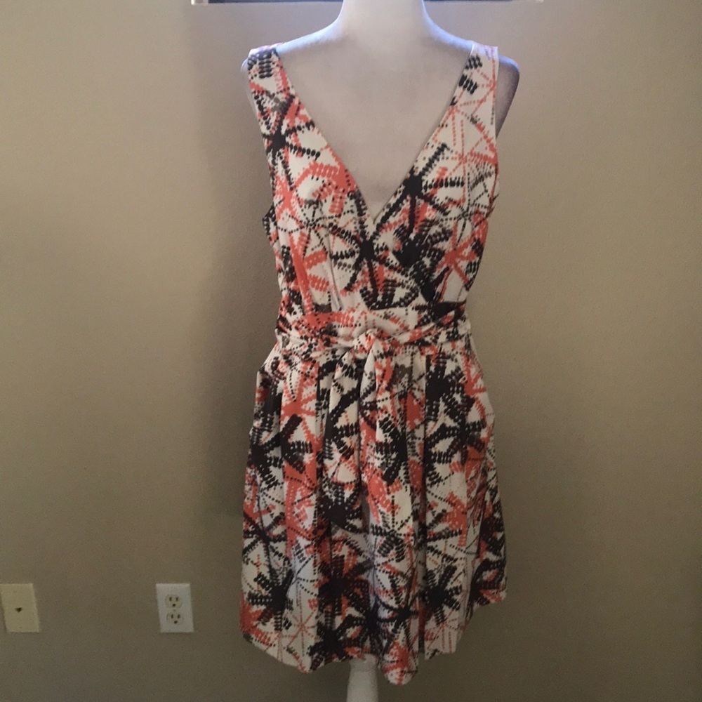 Banana Republic V-neck Fit & Flare Pleated Front w/ Tie Dress Side Pockets-12